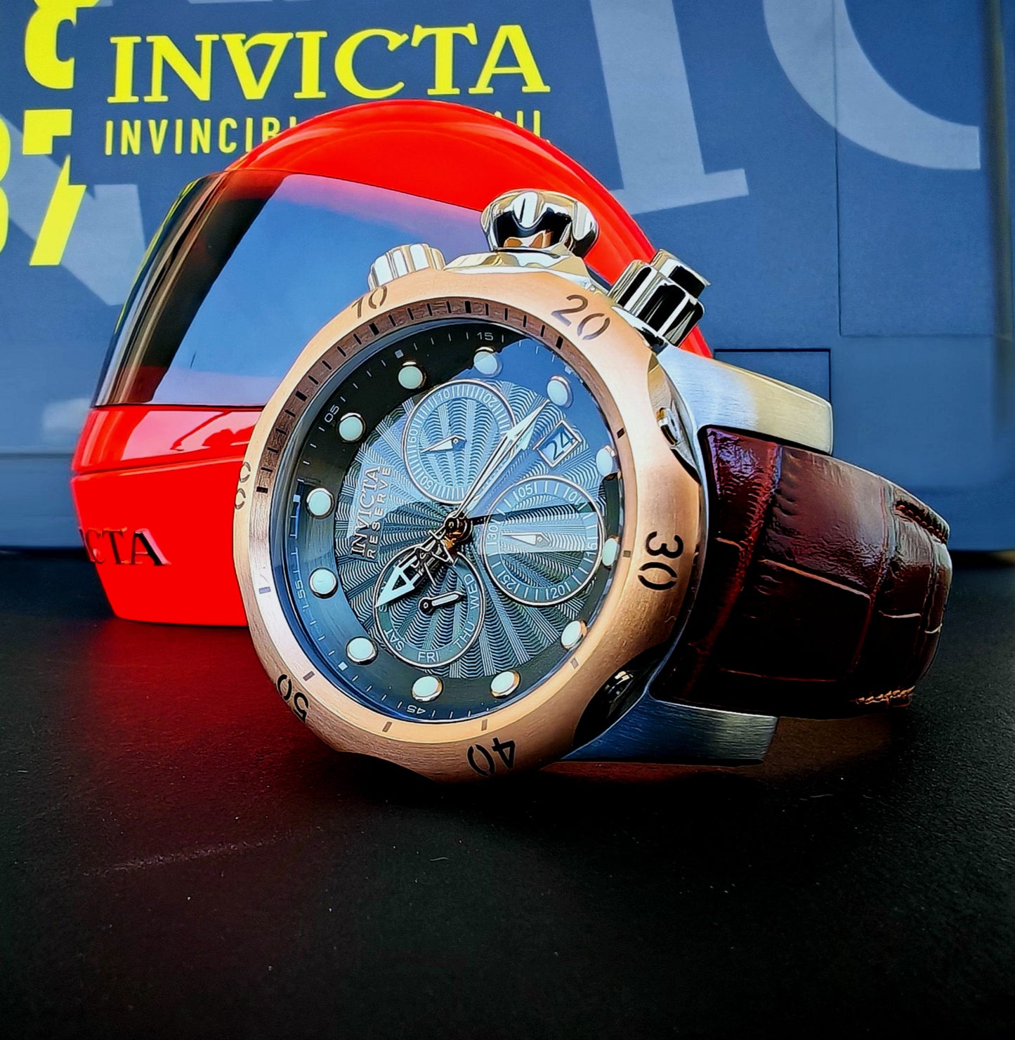 INVICTA Venom Brown 54 mm
