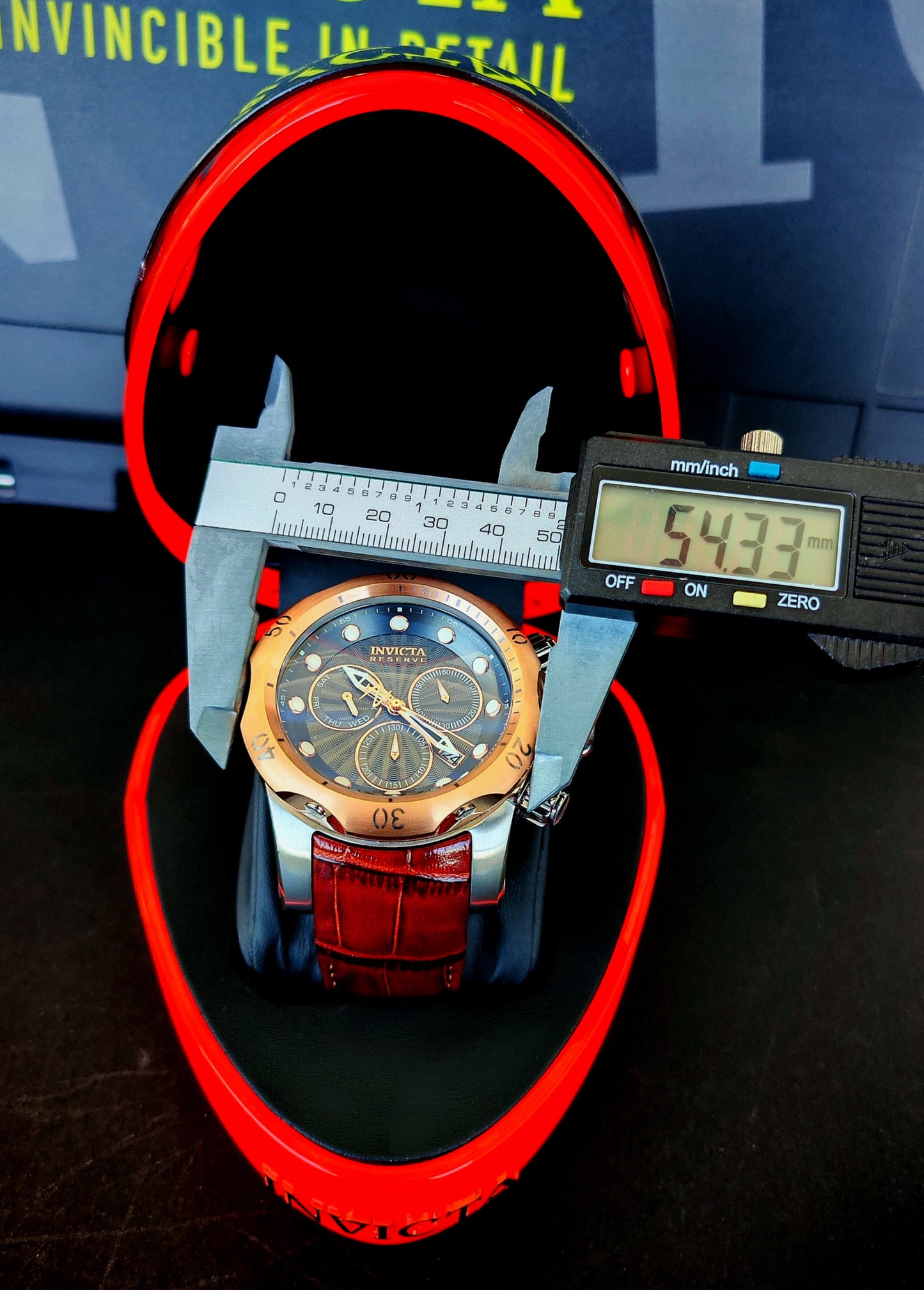 INVICTA Venom Brown 54 mm