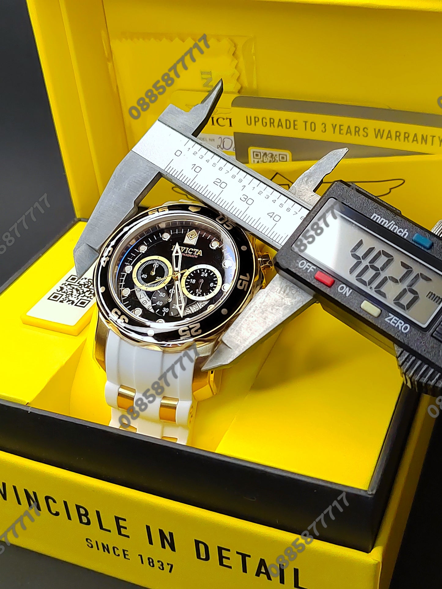 INVICTA Pro Diver SCUBA White and Gold 48 mm