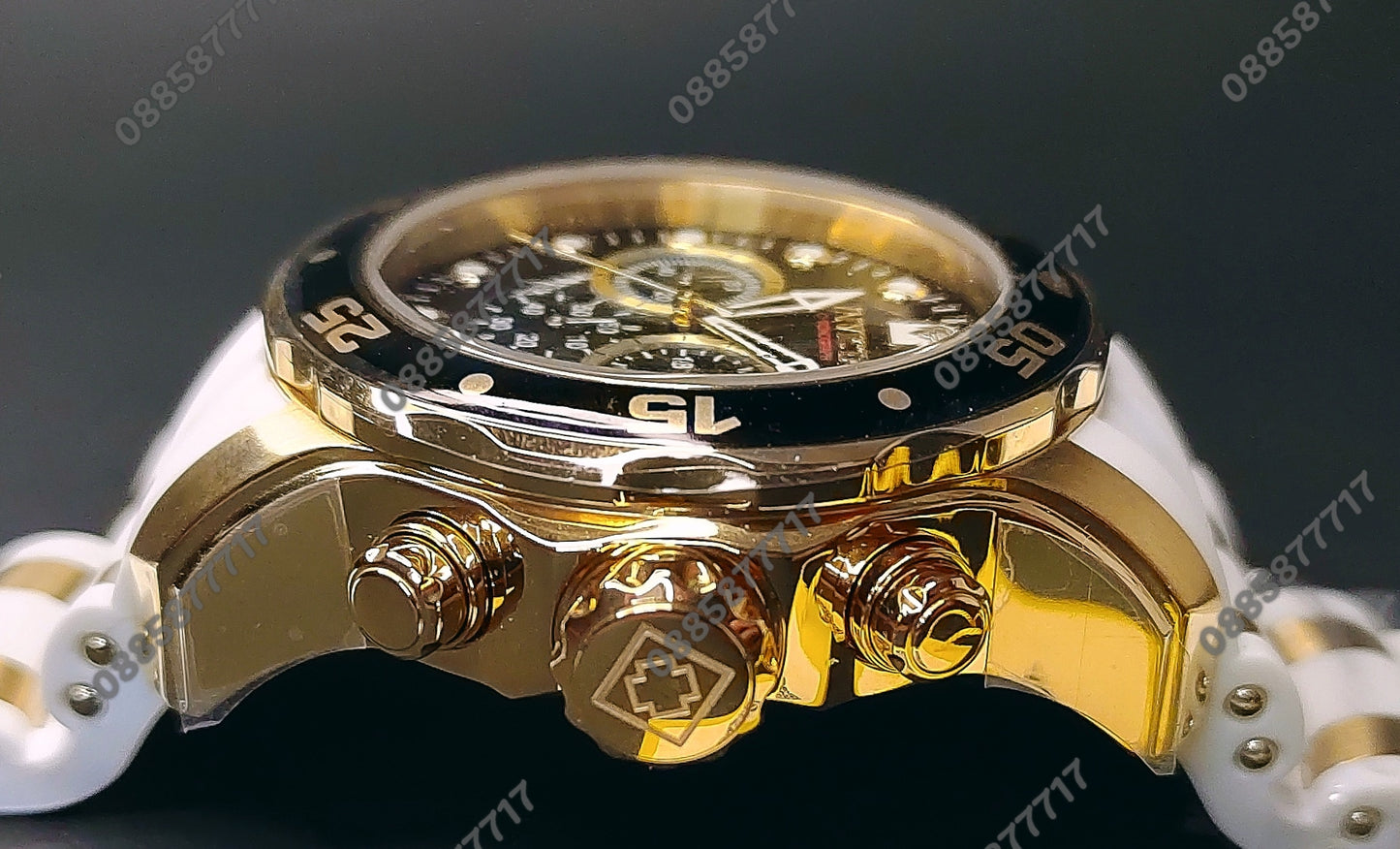 INVICTA Pro Diver SCUBA White and Gold 48 mm