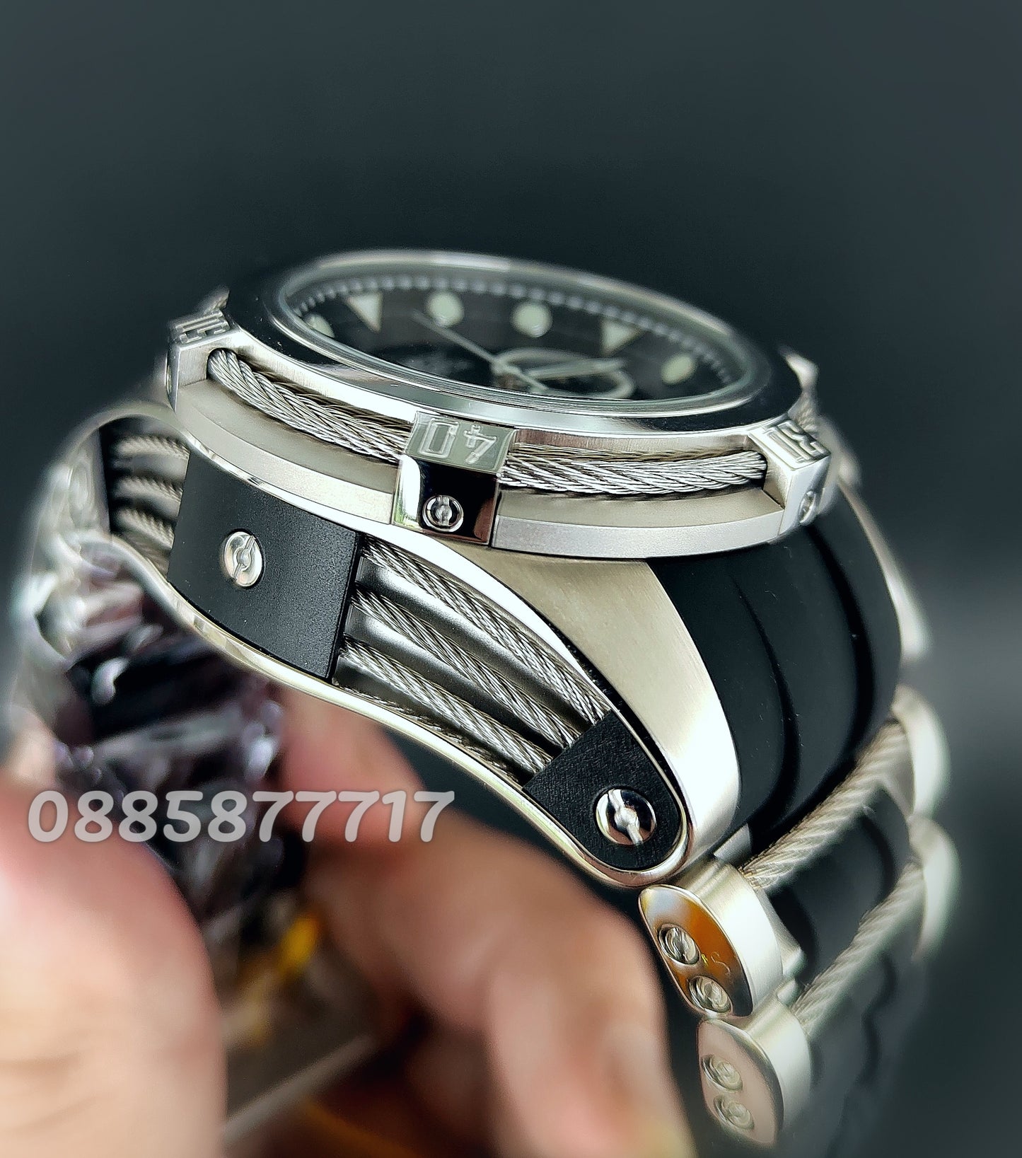 INVICTA Bolt Zeus Silver 53 mm