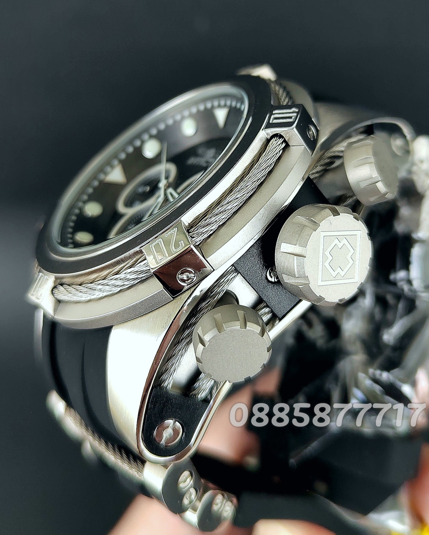 INVICTA Bolt Zeus Silver 53 mm