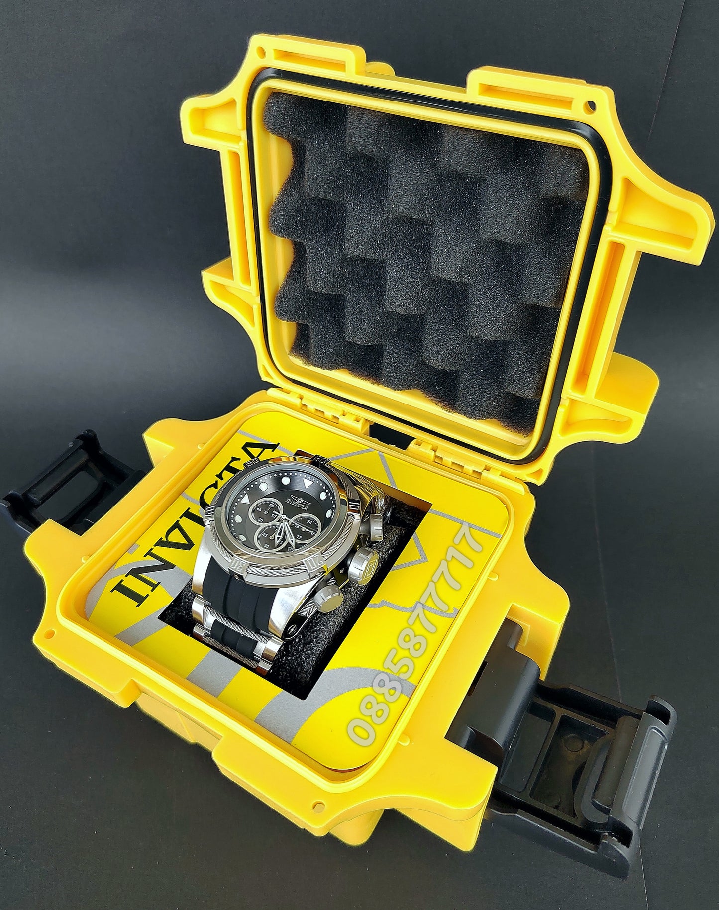 INVICTA Bolt Zeus Silver 53 mm