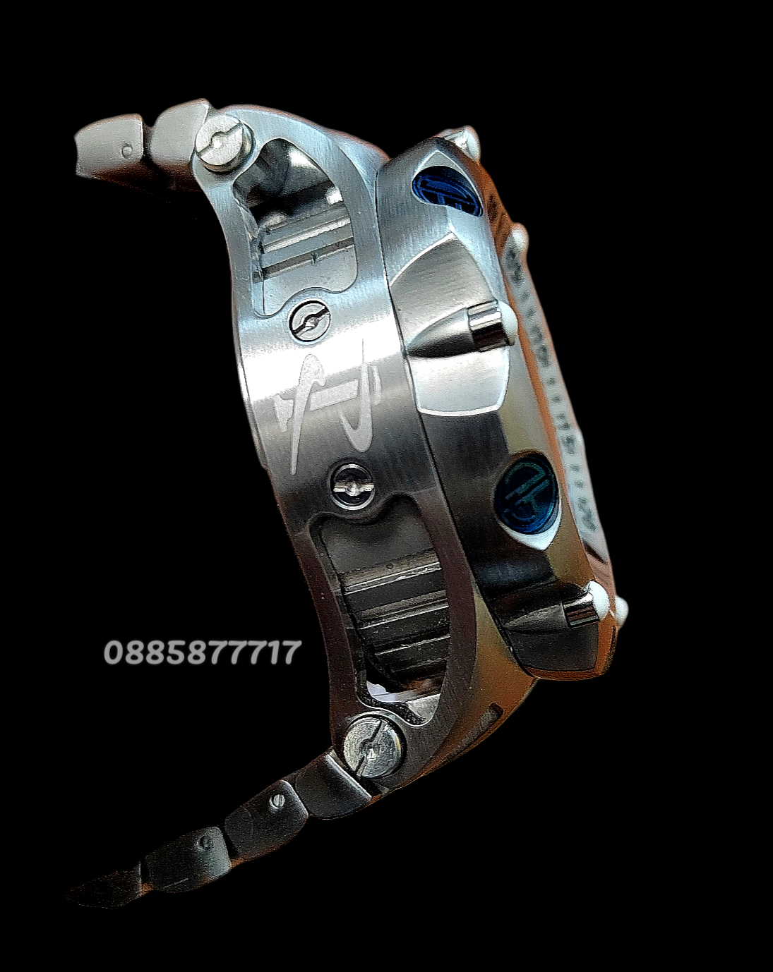 INVICTA Venom Reserve Silver blue dial 54 мм