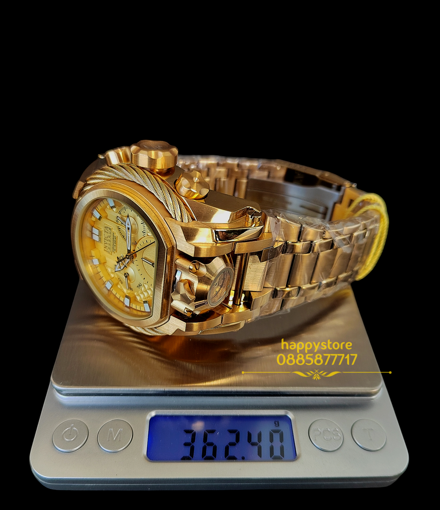 INVICTA Magnum Gold 52 mm