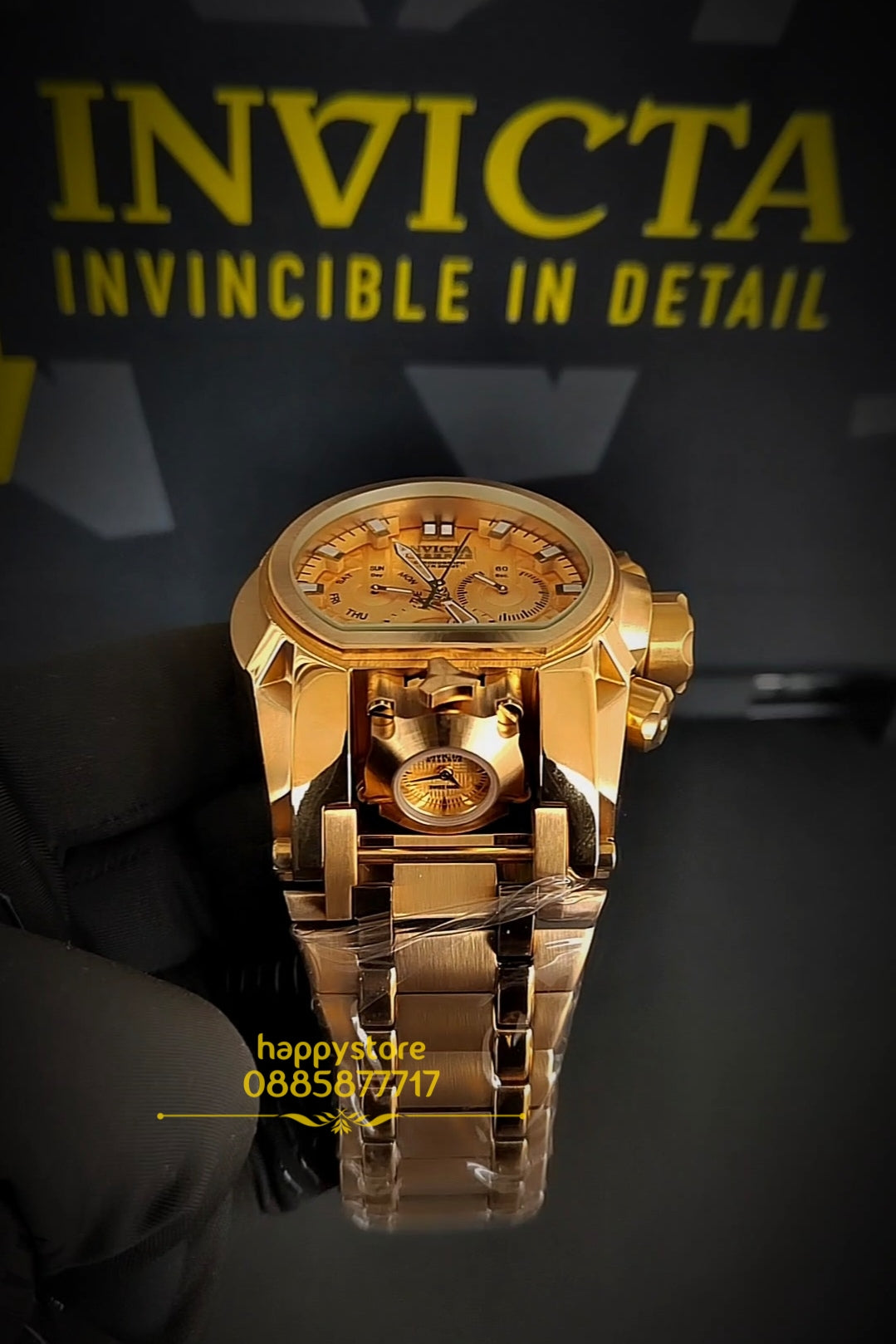 INVICTA Magnum Gold 52 mm