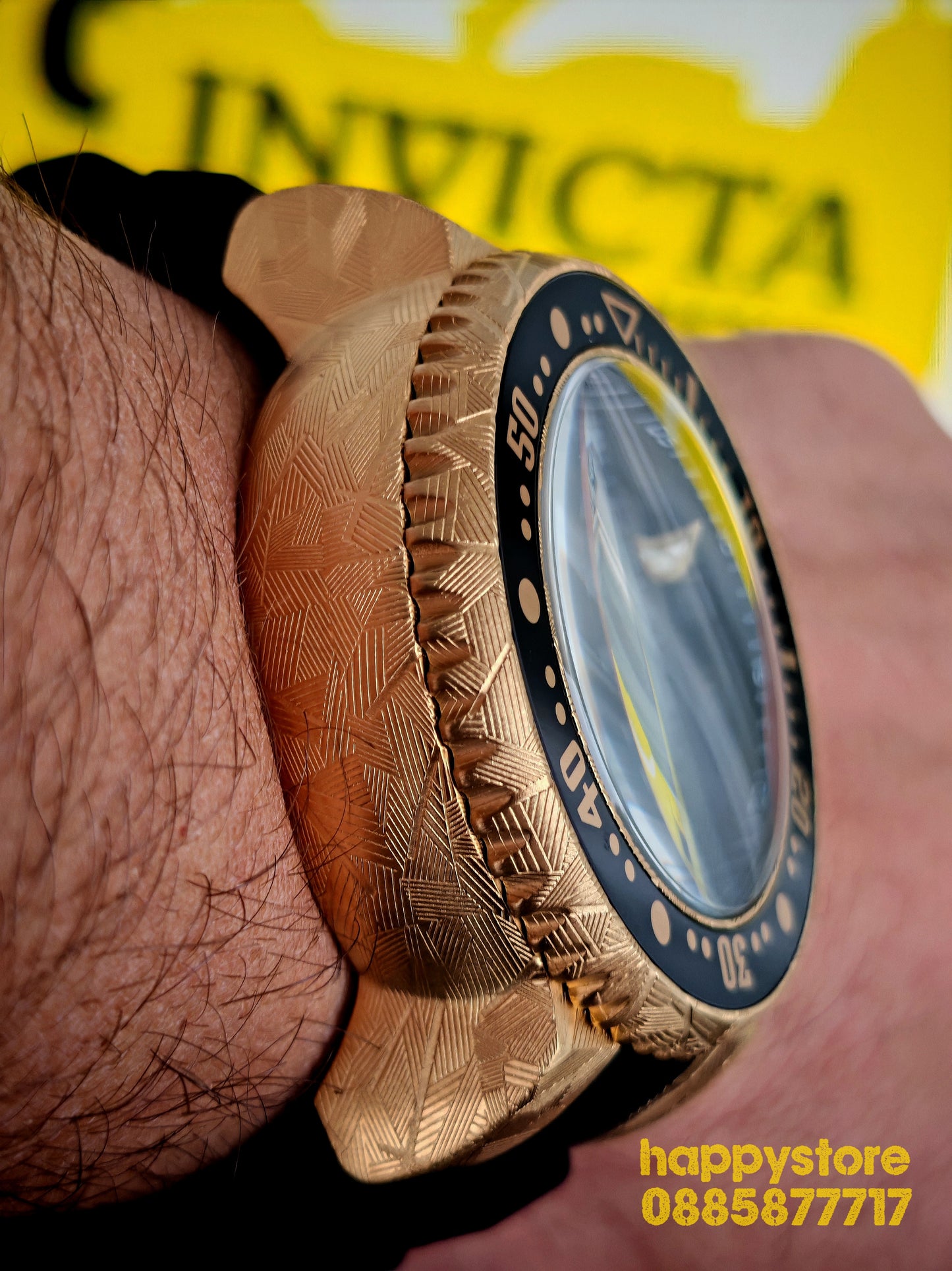 INVICTA Hummer Gold 52 mm