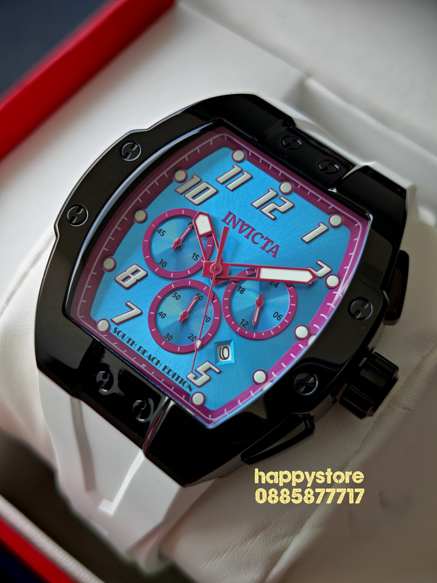 INVICTA Racing South Beach 47 mm