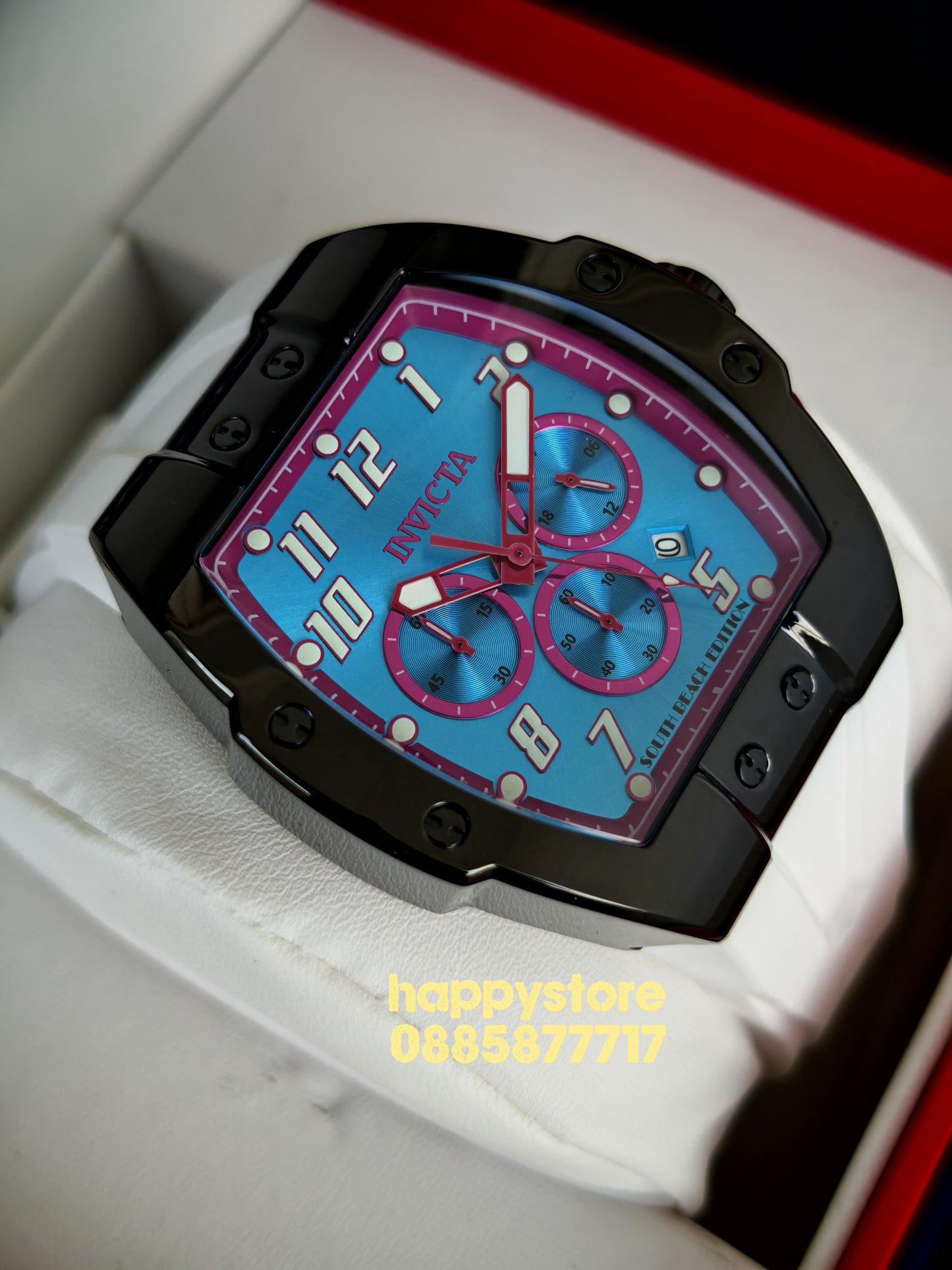 INVICTA Racing South Beach 47 mm