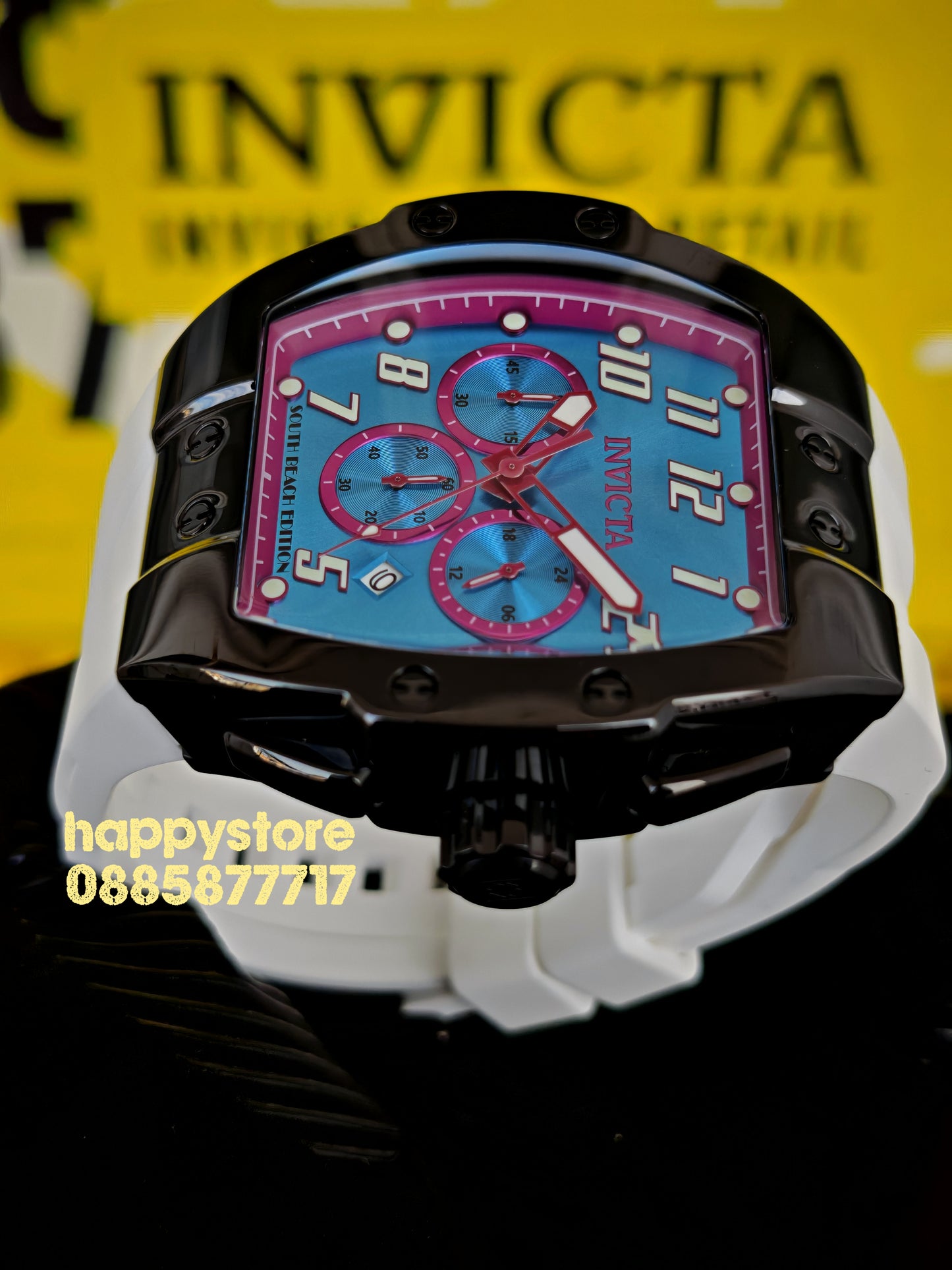 INVICTA Racing South Beach 47 mm