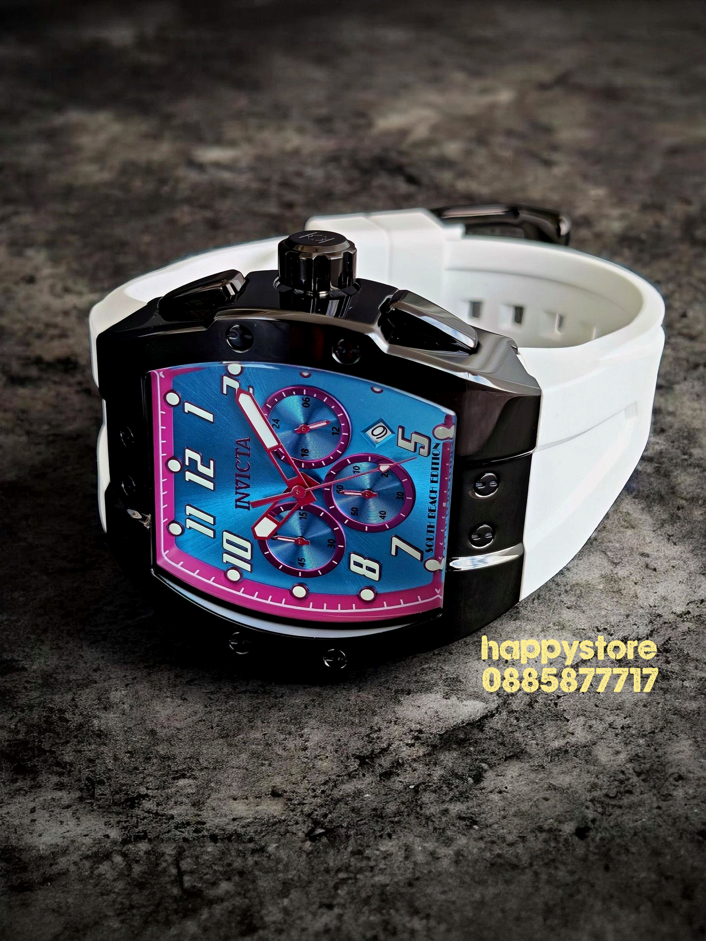 INVICTA Racing South Beach 47 mm