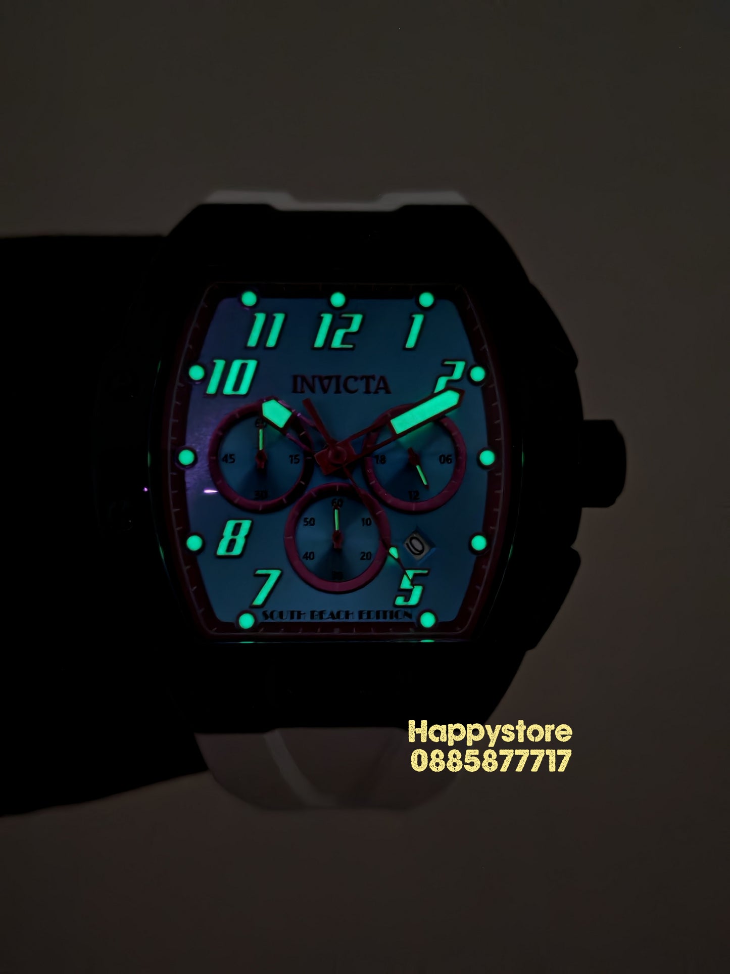 INVICTA Racing South Beach 47 mm
