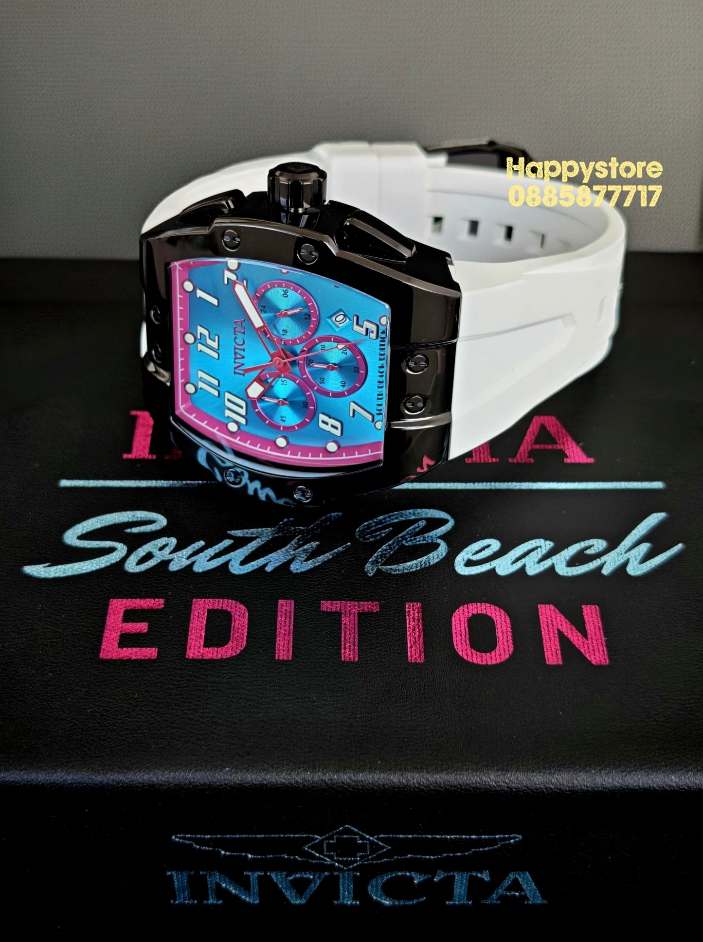 INVICTA Racing South Beach 47 mm